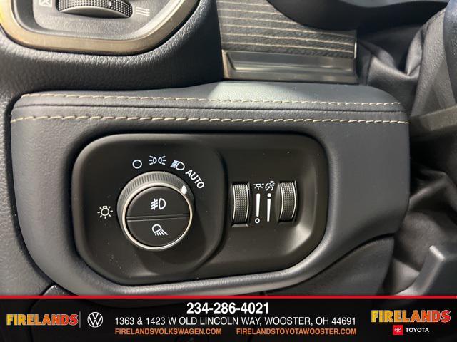 Photo of 2021 Bright White Clearcoat RAM 1500
