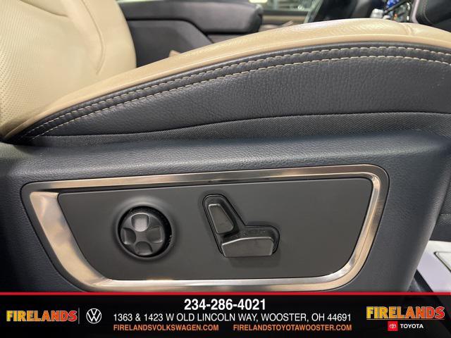 Photo of 2021 Bright White Clearcoat RAM 1500