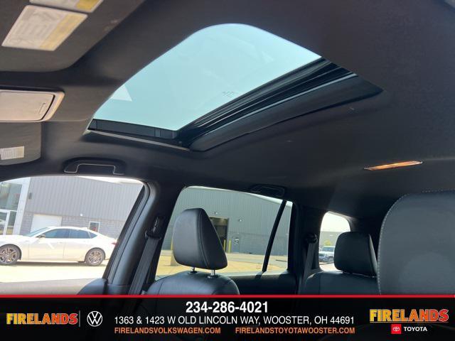 Photo of 2022 Crystal Black Honda Passport