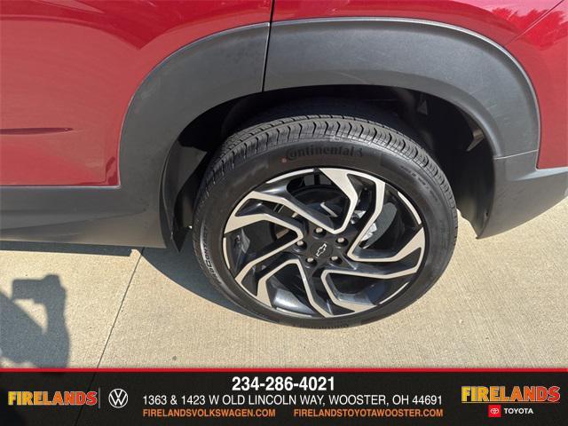 Photo of 2025 Crimson Metallic Chevrolet Trailblazer