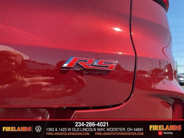 Photo of 2025 Crimson Metallic Chevrolet Trailblazer