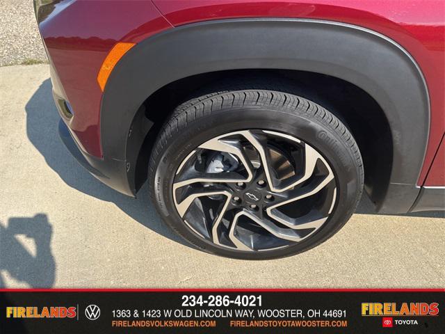 Photo of 2025 Crimson Metallic Chevrolet Trailblazer