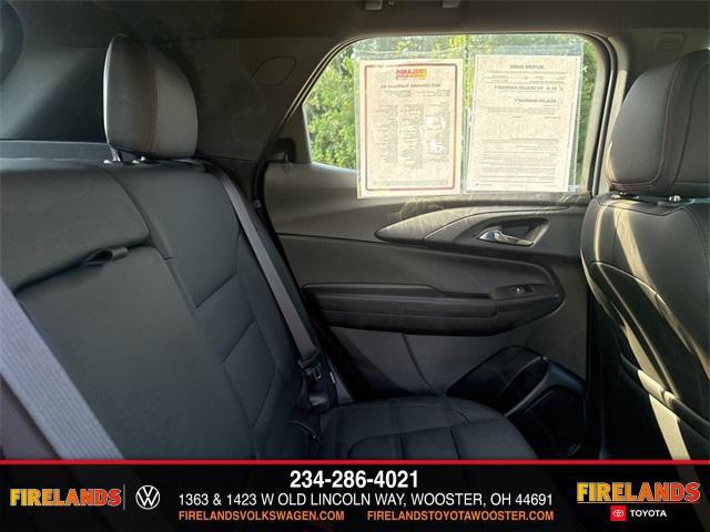 Photo of 2025 Crimson Metallic Chevrolet Trailblazer