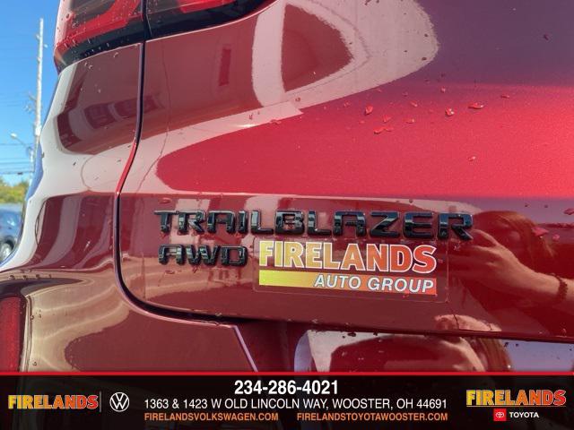 Photo of 2025 Crimson Metallic Chevrolet Trailblazer