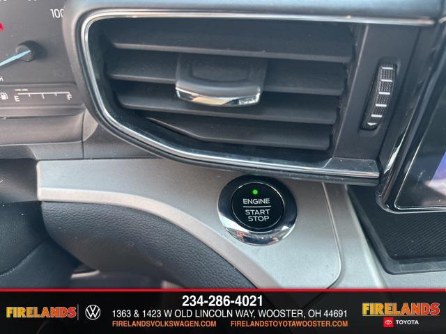 Photo of 2021 Silver Ford Explorer