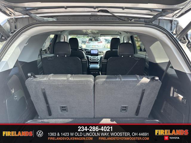 Photo of 2021 Silver Ford Explorer
