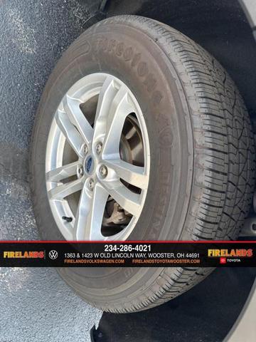 Photo of 2021 Silver Ford Explorer