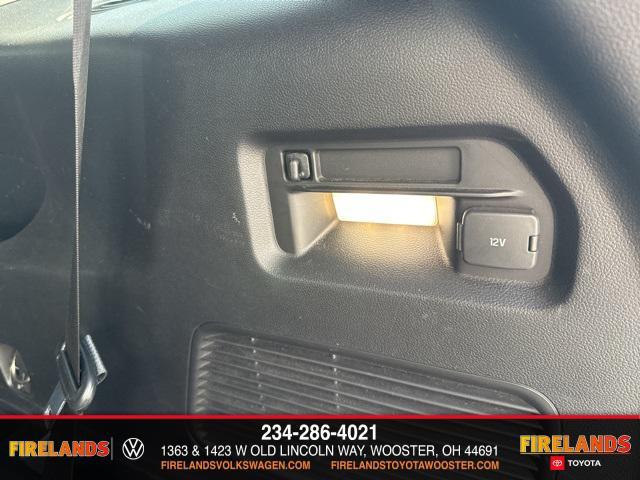 Photo of 2021 Silver Ford Explorer