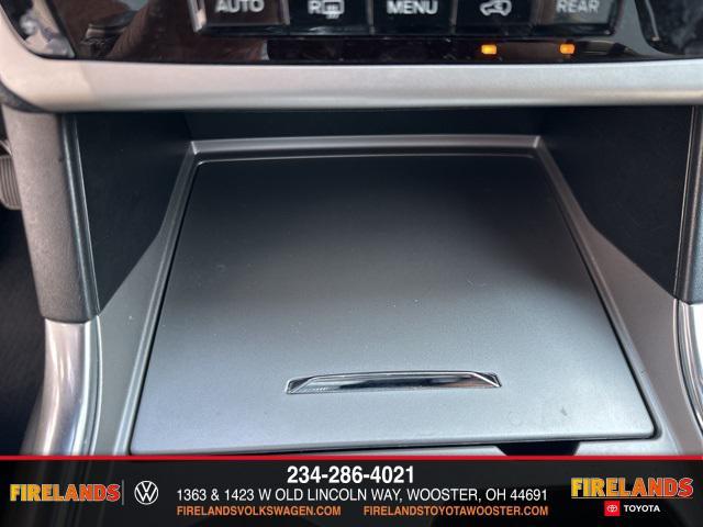 Photo of 2021 Silver Ford Explorer