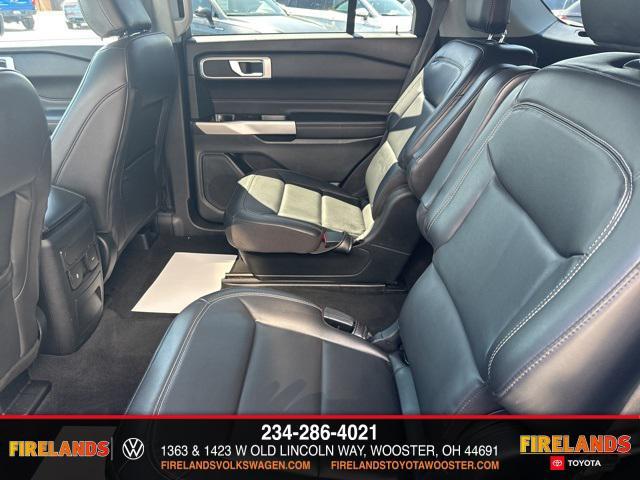 Photo of 2022 Agate Black Metallic Ford Explorer