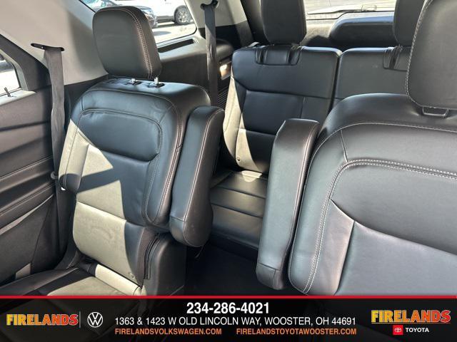 Photo of 2022 Agate Black Metallic Ford Explorer