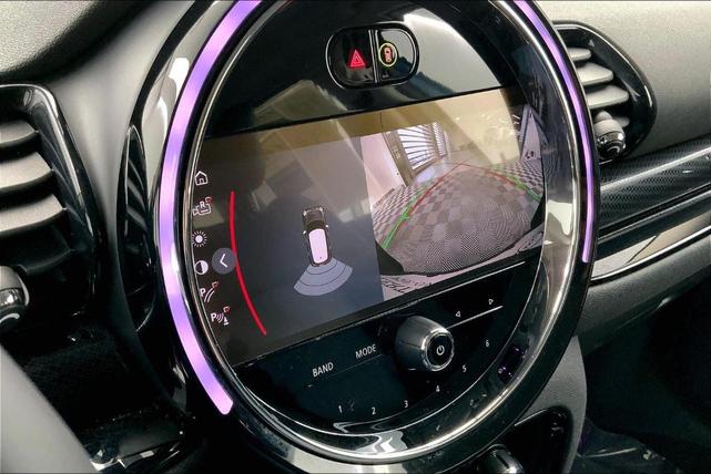 Photo of 2023 Island Blue Metallic MINI Clubman