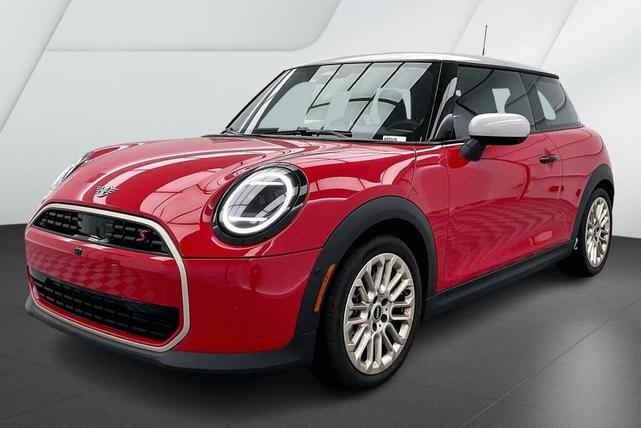 Photo of 2025 Chili Pepper Red MINI Hardtop