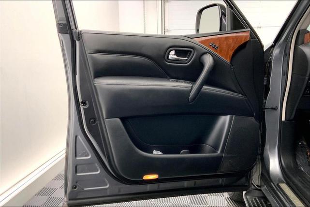 Photo of 2019 Graphite Shadow INFINITI QX80