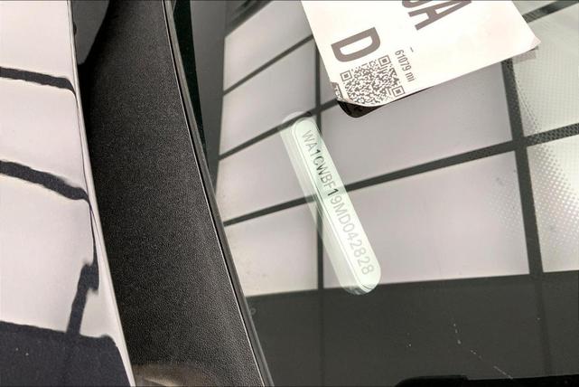 Photo of 2021 Orca Black Metallic Audi SQ8