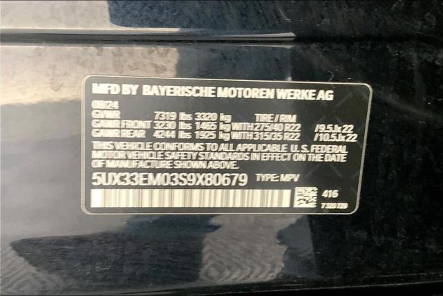 Photo of 2025 Carbon Black Metallic BMW X7
