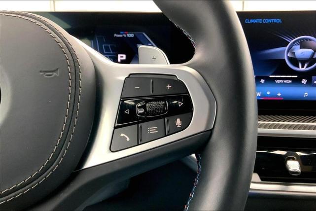 Photo of 2025 Carbon Black Metallic BMW X7