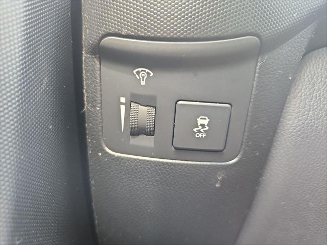 Photo of 2013 Alien Pearl Metallic Kia Soul