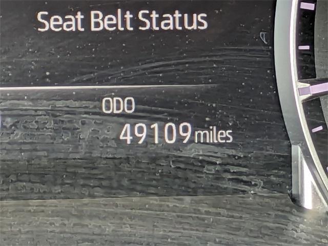 Photo of 2023 Silver Toyota Highlander