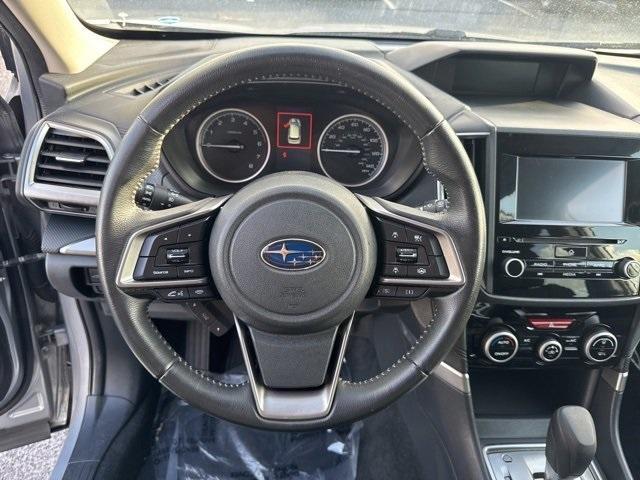 Photo of 2021 Ice Silver Metallic Subaru Forester