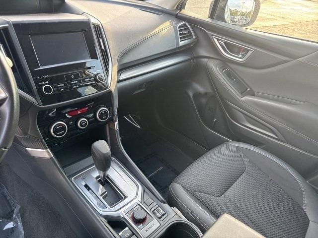 Photo of 2021 Ice Silver Metallic Subaru Forester