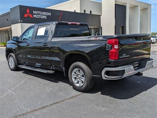 Photo of 2023 Black Chevrolet Silverado 1500