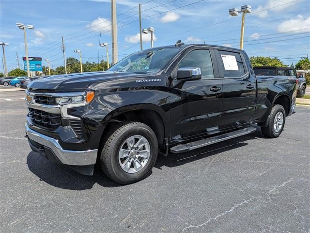 Photo of 2023 Black Chevrolet Silverado 1500
