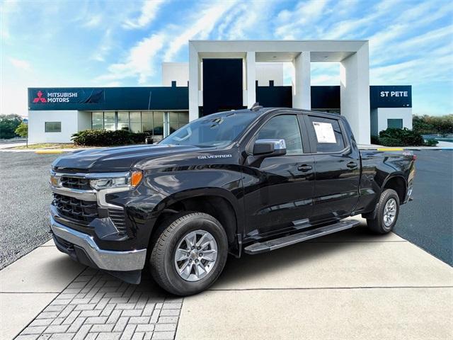 Photo of 2023 Black Chevrolet Silverado 1500