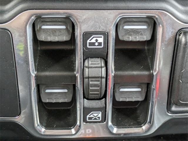 Photo of 2023 Black Clearcoat Jeep Wrangler