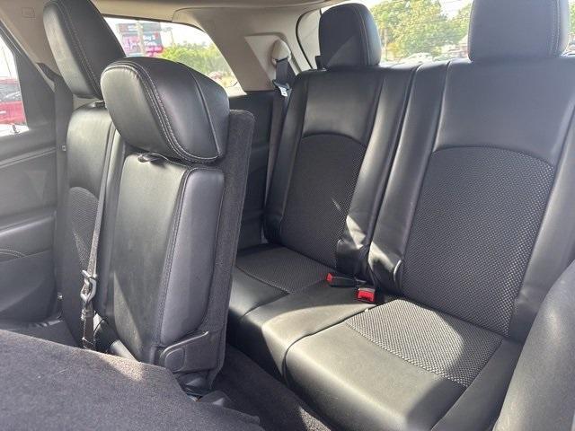 Photo of 2020 Granite Crystal Clearcoat Metallic Dodge Journey