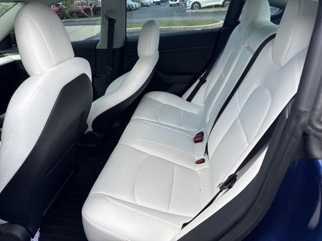 Photo of 2022 Blue Tesla Model 3