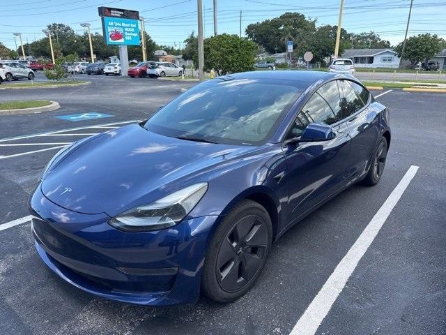 Photo of 2022 Blue Tesla Model 3