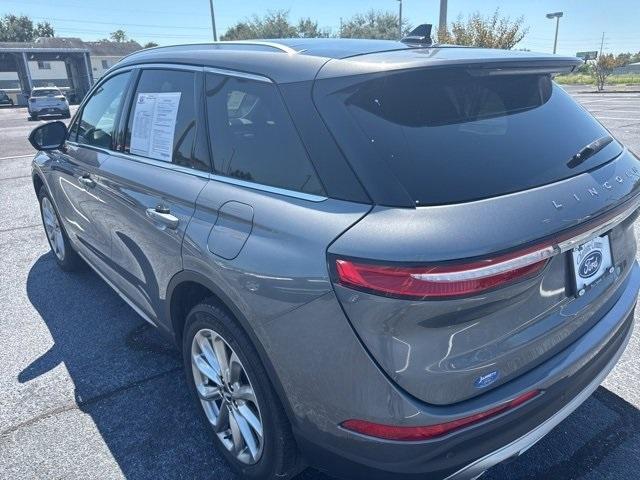Photo of 2022 Metallic Lincoln Corsair