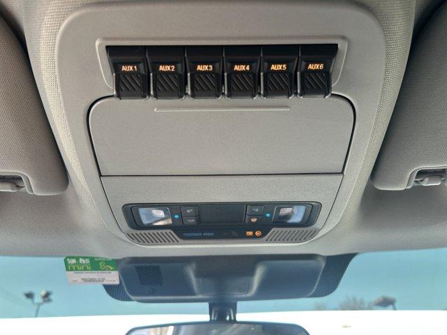 Photo of 2024 Agate Black Metallic Ford F-350