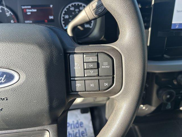 Photo of 2024 Agate Black Metallic Ford F-350