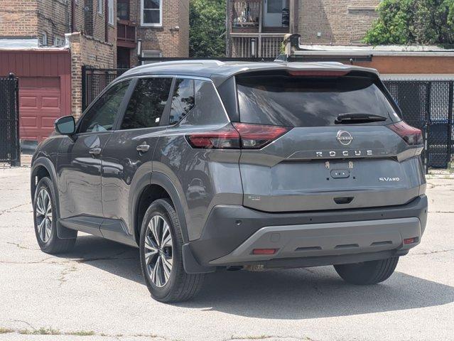Photo of 2022 Gun Metallic Nissan Rogue