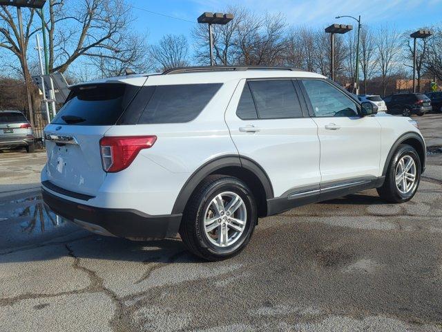 Photo of 2024 Oxford White Ford Explorer