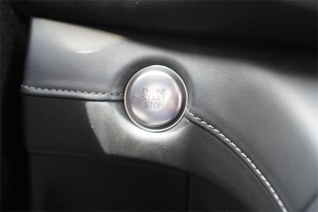 Photo of 2023 Shimmering Silver Hyundai SANTA FE HEV