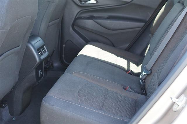 Photo of 2019 Sandy Ridge Metallic Chevrolet Equinox