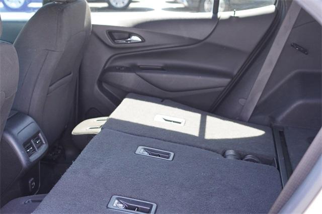 Photo of 2019 Sandy Ridge Metallic Chevrolet Equinox