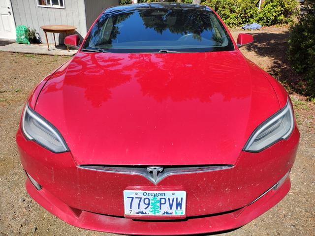 Photo of 2021 Red Tesla Model S