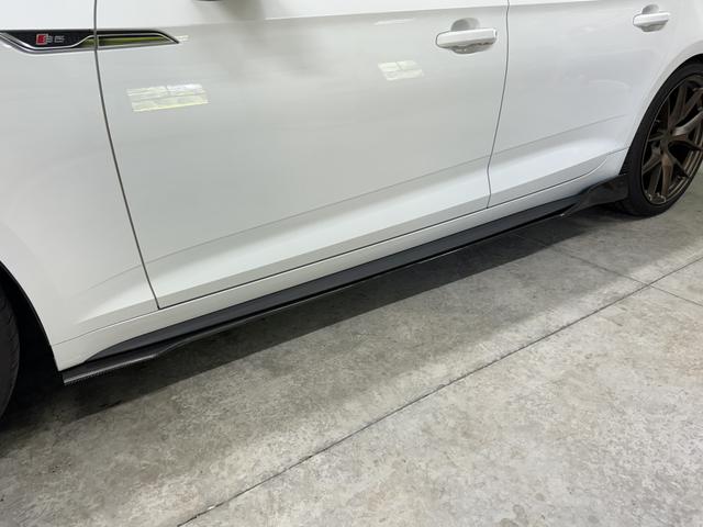 Photo of 2018 White Audi S5