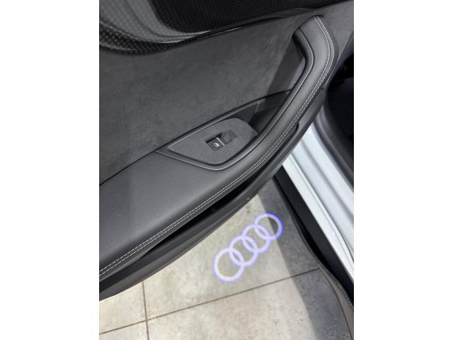 Photo of 2018 White Audi S5