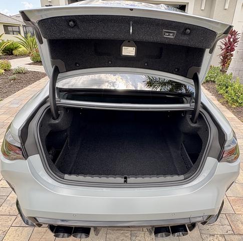 Photo of 2023 Gray BMW M4