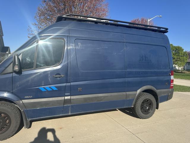 Photo of 2011 Blue Mercedes-Benz Sprinter