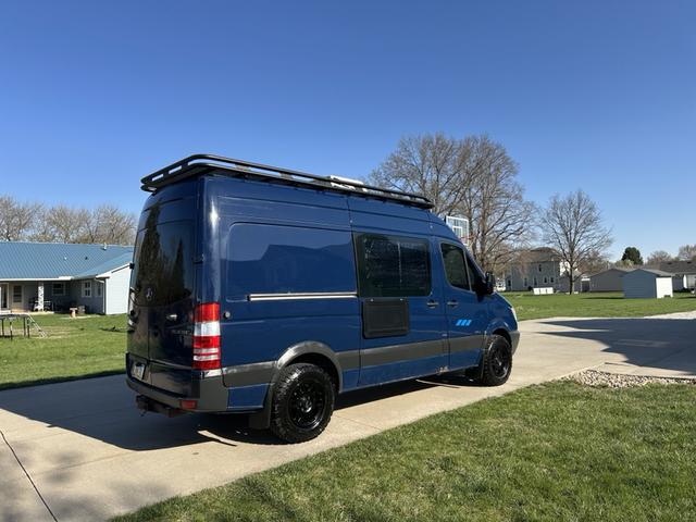 Photo of 2011 Blue Mercedes-Benz Sprinter