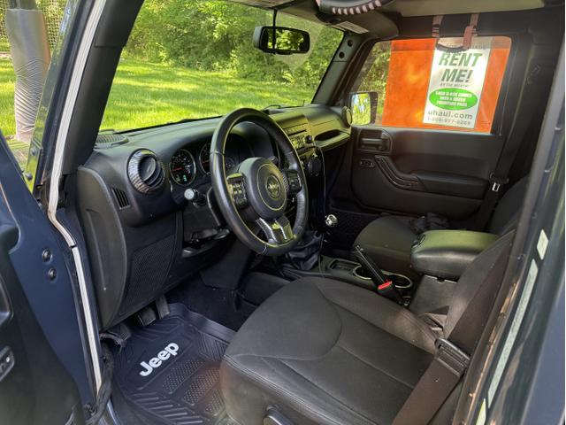 Photo of 2017 Black Jeep Wrangler Unlimited