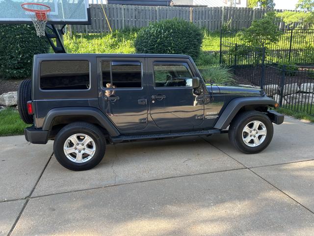 Photo of 2017 Black Jeep Wrangler Unlimited