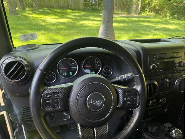 Photo of 2017 Black Jeep Wrangler Unlimited
