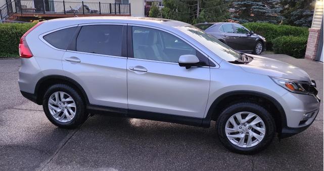 Photo of 2016 Silver Honda CR-V
